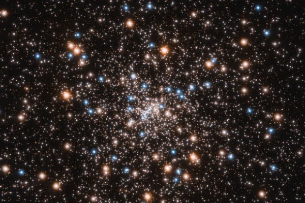 Scientists have found strong evidence that supermassive stars existed within globular clusters when they formed 13 billion years ago. Here, an image of the globular cluster M13, 22 000 light years from Earth, consisting of a million stars squeezed into a space 150 light years across. 